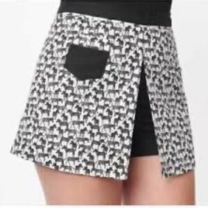Unique vintage zebra skort size small